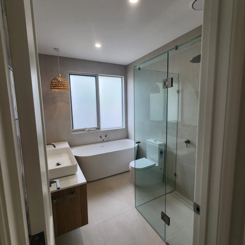 Completed new build in Thornbury by BEM Construction Group