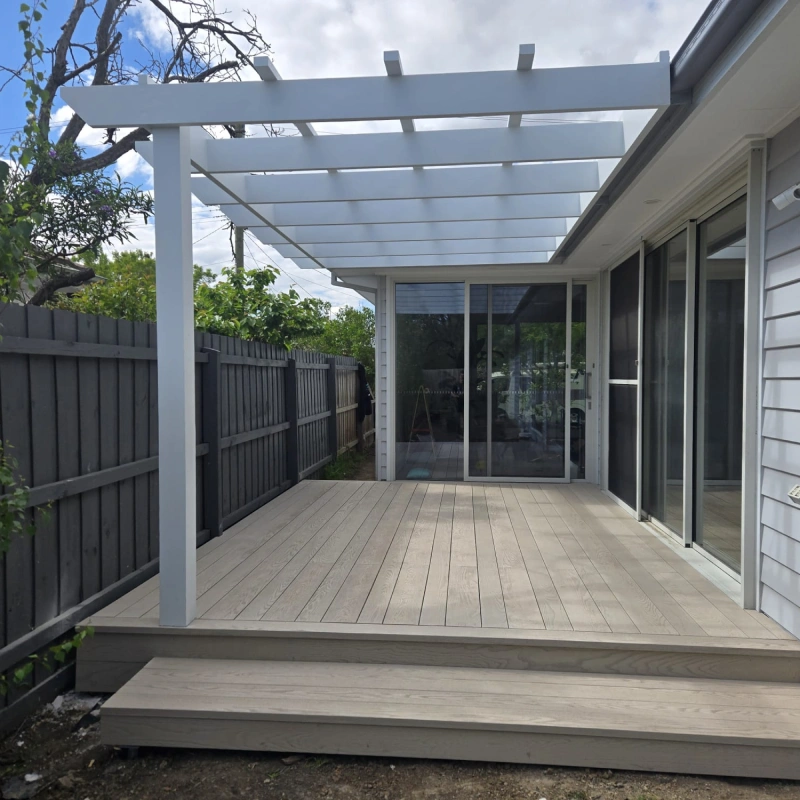 Completed new build in Thornbury by BEM Construction Group